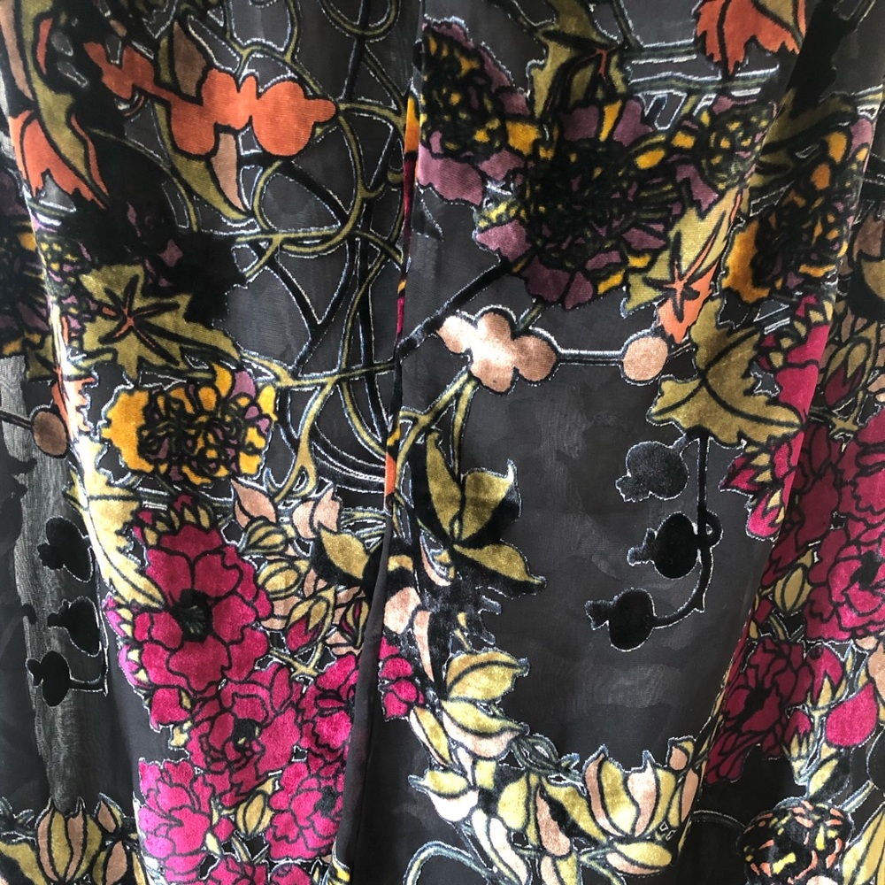 Stone Cold Fox Jagger Bells - Picture 3 of 12